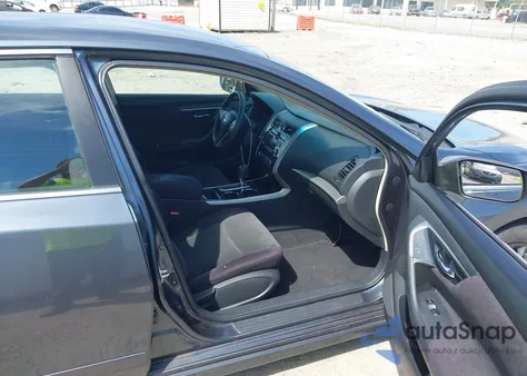 2013 Nissan Altima 2.5 S из США, поврежденный, VIN 1N4AL3APXDC276771